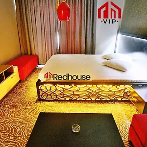 3* Apart Otel Red House Vip Apartmant Suites