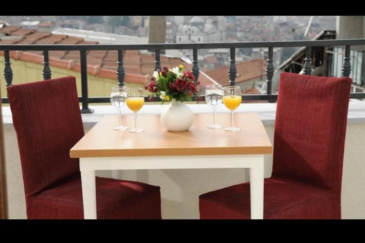 Three Apples Suites Taksim Istanbul Aparthotel