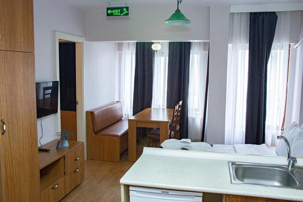 Three Apples Suites Taksim Istanbul 3*,